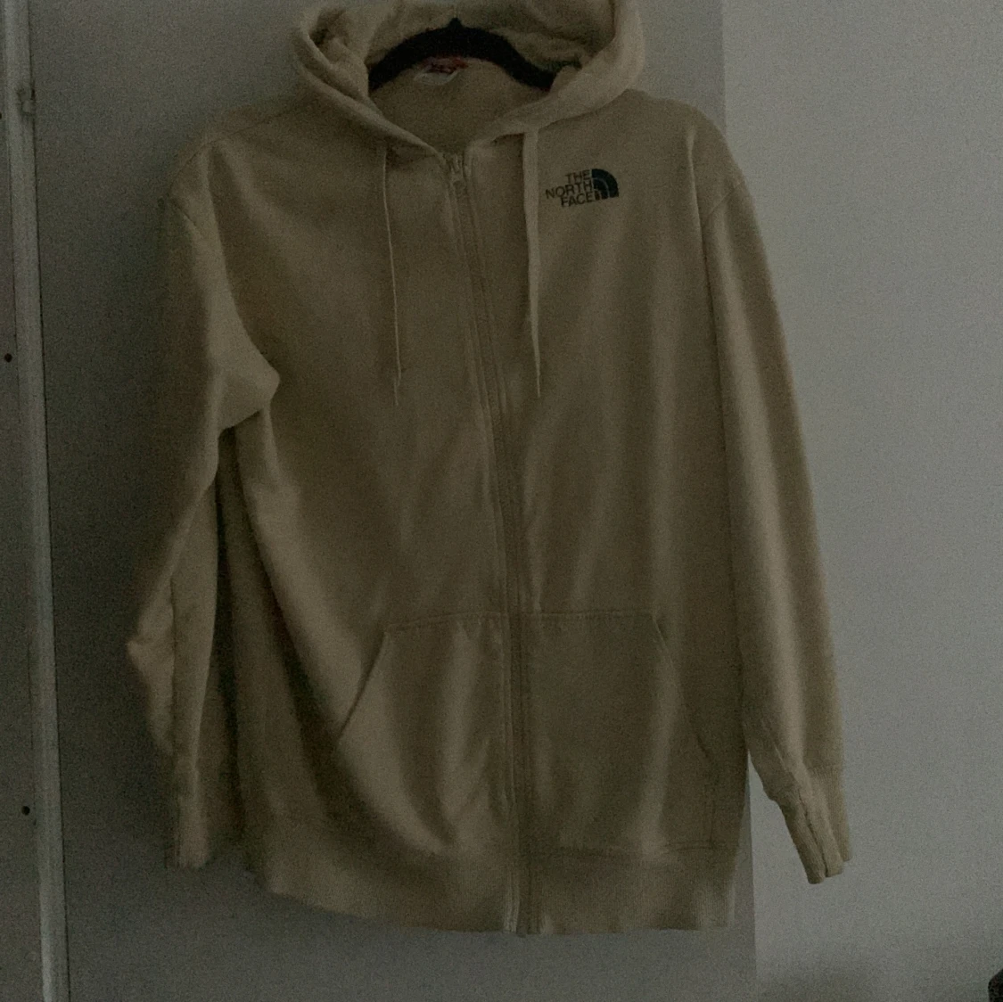 North face tröja med luva 