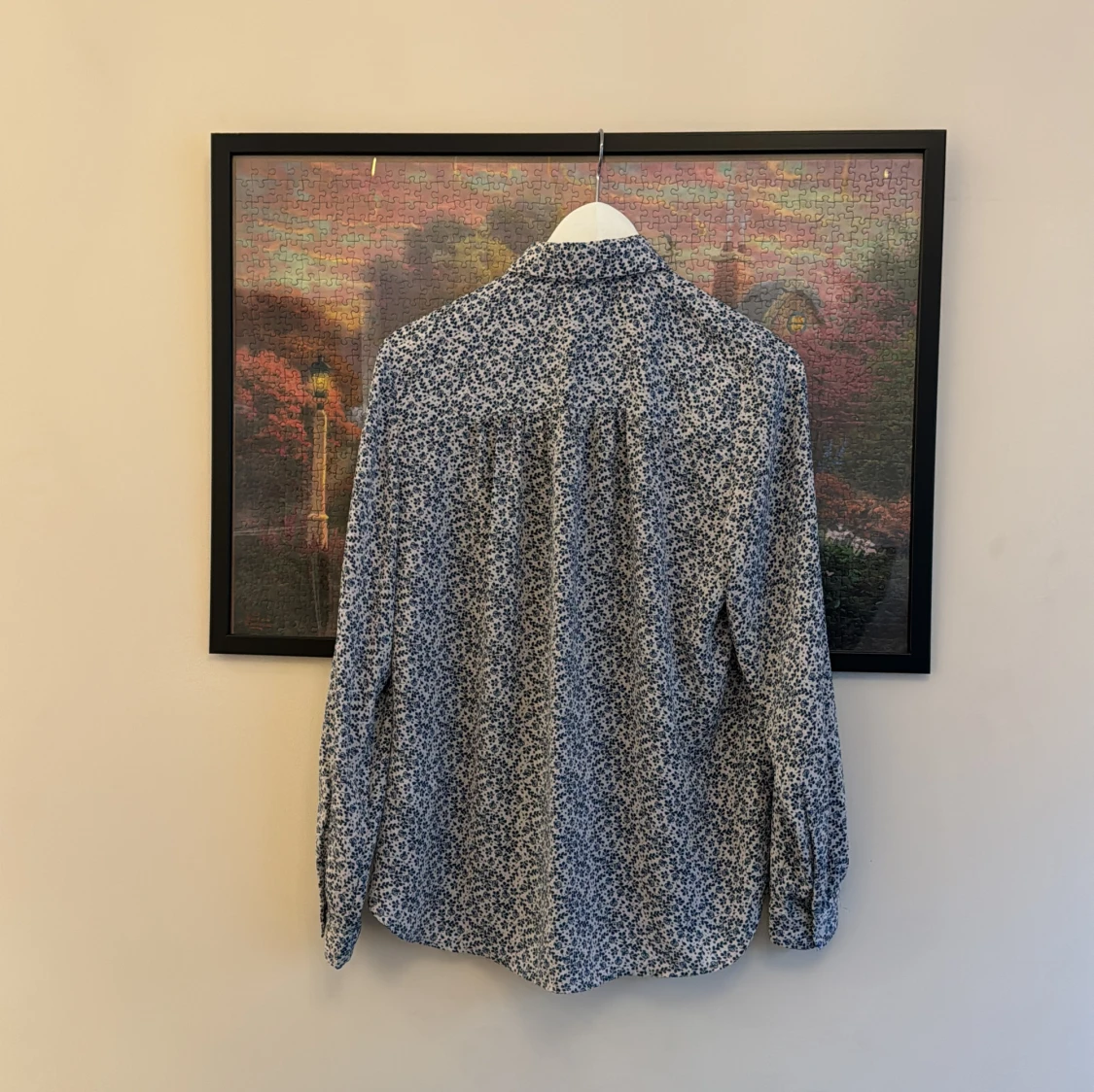 Blommig skjorta  - 90