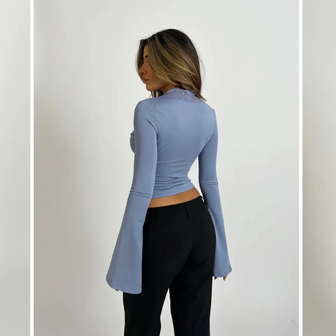 Blå spetströja - 90