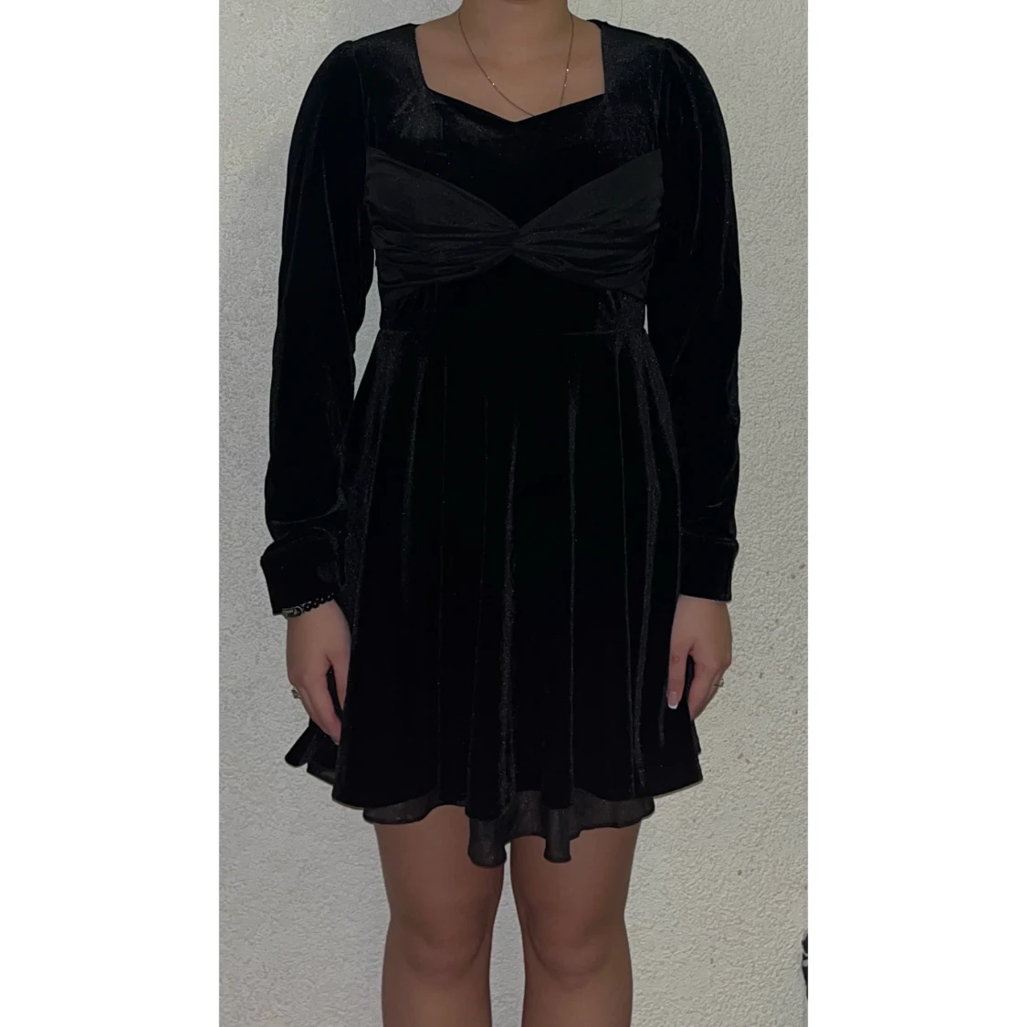 Svart sammet klänning
