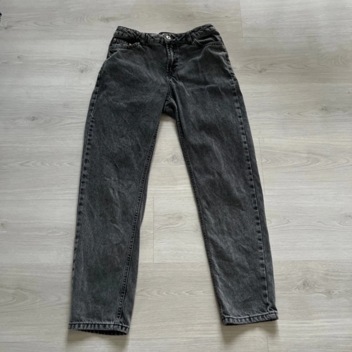 Grunt jeans loose fit strl 164 / 27 - 91