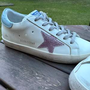 Golden goose skor i perfekt skick Storlek 38