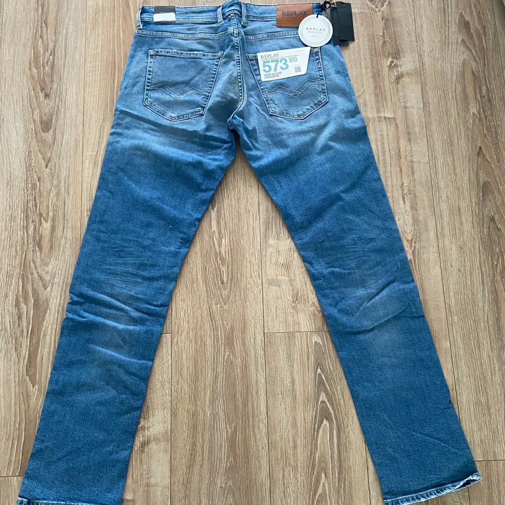 Nya replay Grover 573. Nypris 1799kr.. Jeans & Byxor.