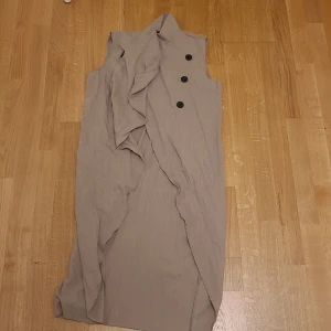 Blacer - En fin skön sval blacer som är lång