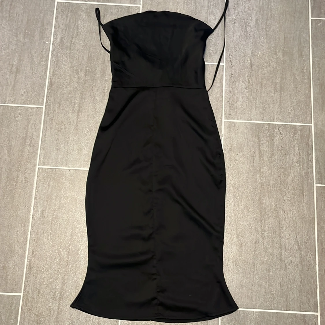 Miniklänning i satin - 90