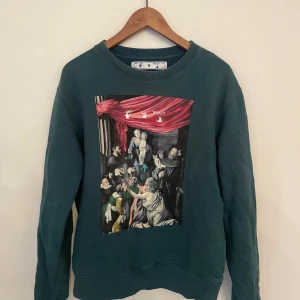 Off white tröja  - Large  Välanvänd men relativt bra skick 7/10 Nypris 4800 