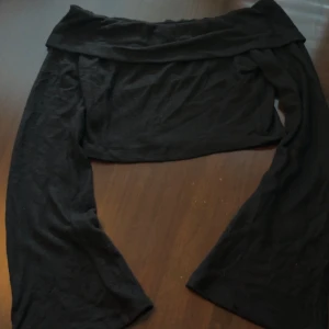 Långärmad Magtröja  - Långärmad magtröja från Cider!!🥳Bra skick!! Pris kan diskuteras St S men funkar för XS också🥰🥰