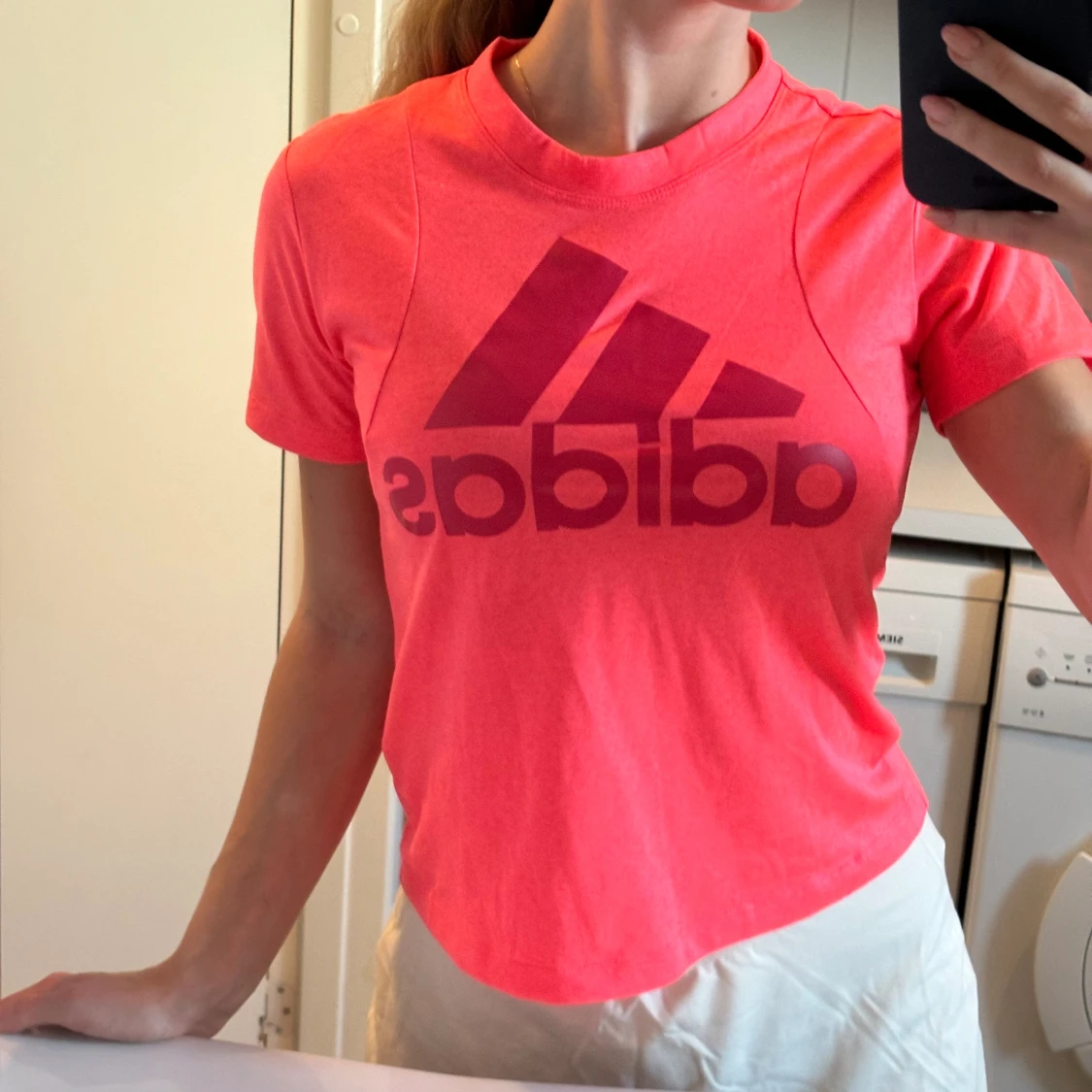 Fin ADIDAS träningstopp