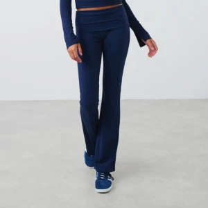 Gina folded pants - Super fina, använda ca 3 gånger då de ej passar 💗