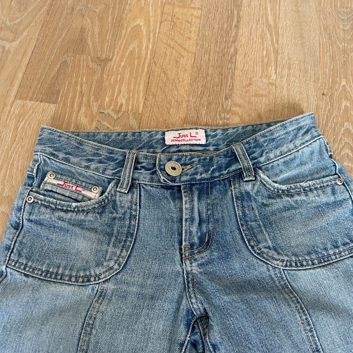 Low waist bootcut jeans  - 90