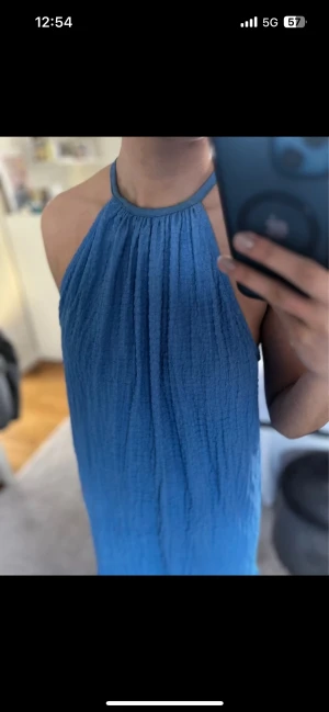 Lång klänning - Jag är ca 169cm lång☺️