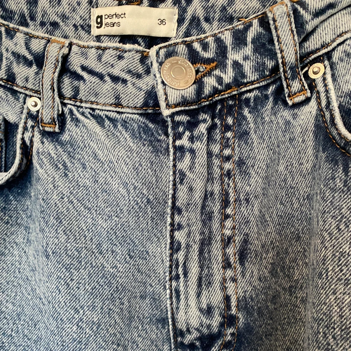 Jeans från Gina Tricot  - 90