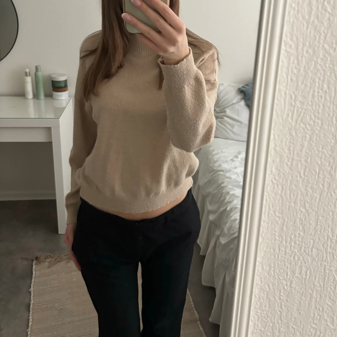 Beige stickad tröja 