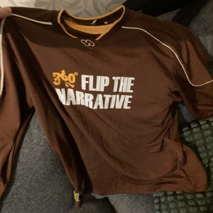 Zara Långärmad - Inga hål eller skavanker