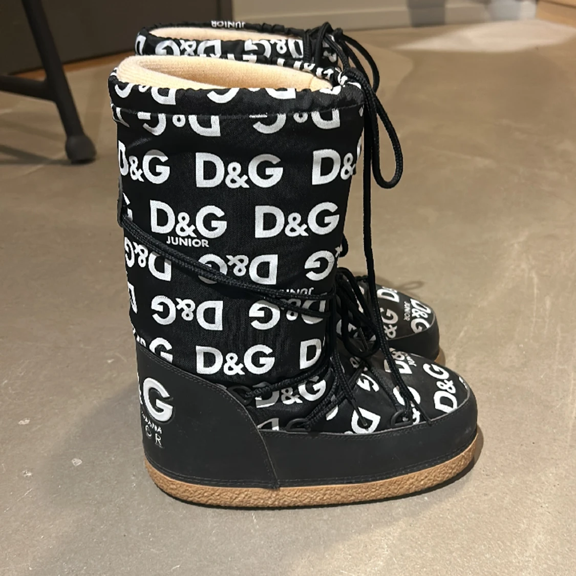 Dolce Gabbana JR Moonboots - 90
