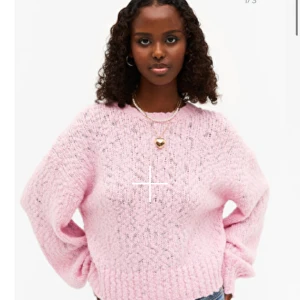 Mobil tröja  - 💖Söljer denna ribbstickad tröja från Monika då den inte kommer till användning💖