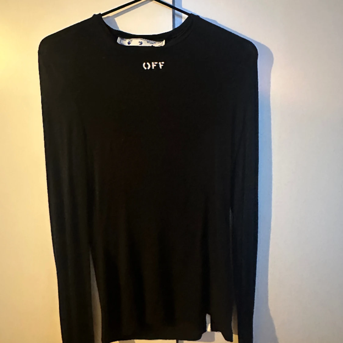 Off-White logo long-sleeve T-shirt