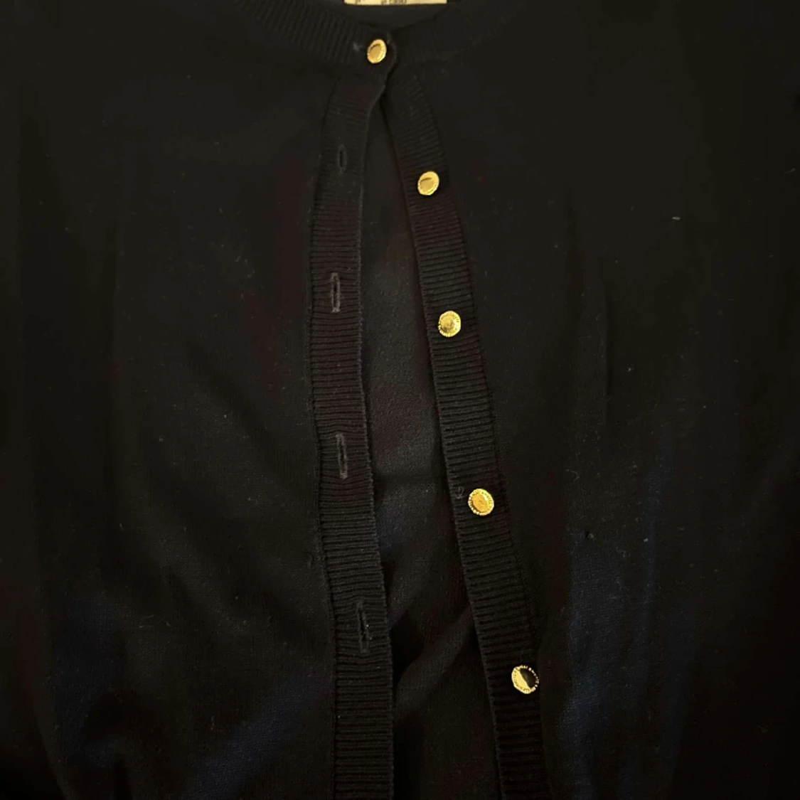 Tunn stickad kofta - 1