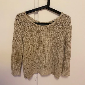Stickad Marc O’polo tröja - Säljer denna snygga tröja då den är lite för stor för mig. Nypris 346kr på zalando