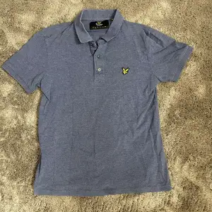 Snygg lyle&scott pike, bra skick! hör av er vid frågor.