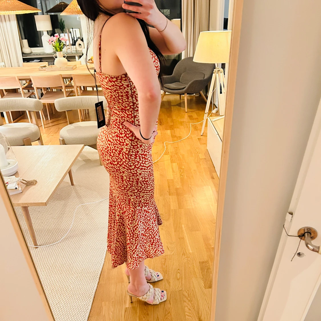 Fin klänning fr pretty little things  - 90