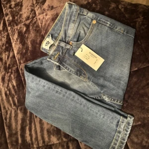 Snake jeans - Lager 157, nypris 200