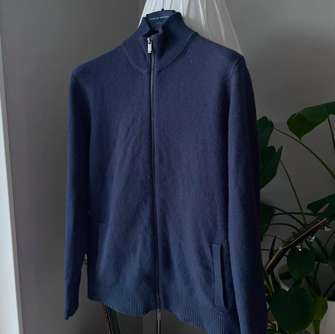 Massimo Dutti - Full Zip - 90