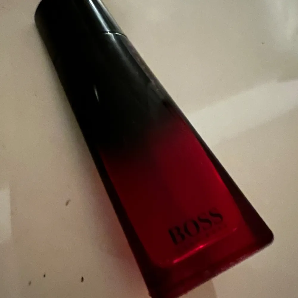 Säljer denna Hugo Boss parfym. Övrigt.