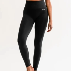 Tränings tights  - Svarta tränings tights från Drop of minfullness. Säljer då dom inte kommer till användning längre. Super fina och sköna💗Nypris 339. Pris kan diskuteras💗lägger upp igen för fri frakt💗 skriv för fler bilder