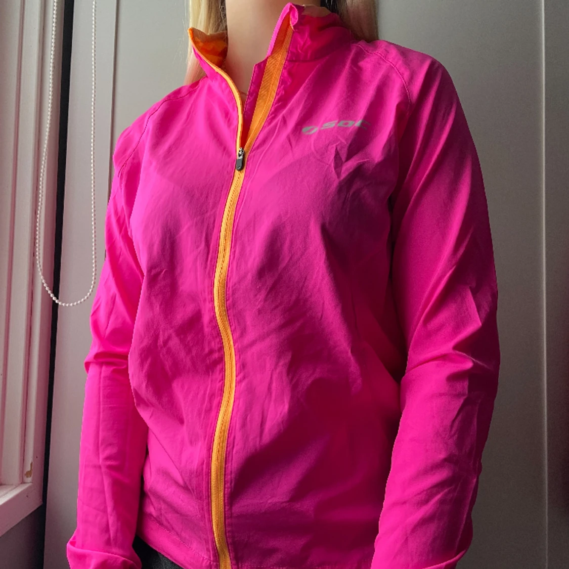 Rosa träningsjacka