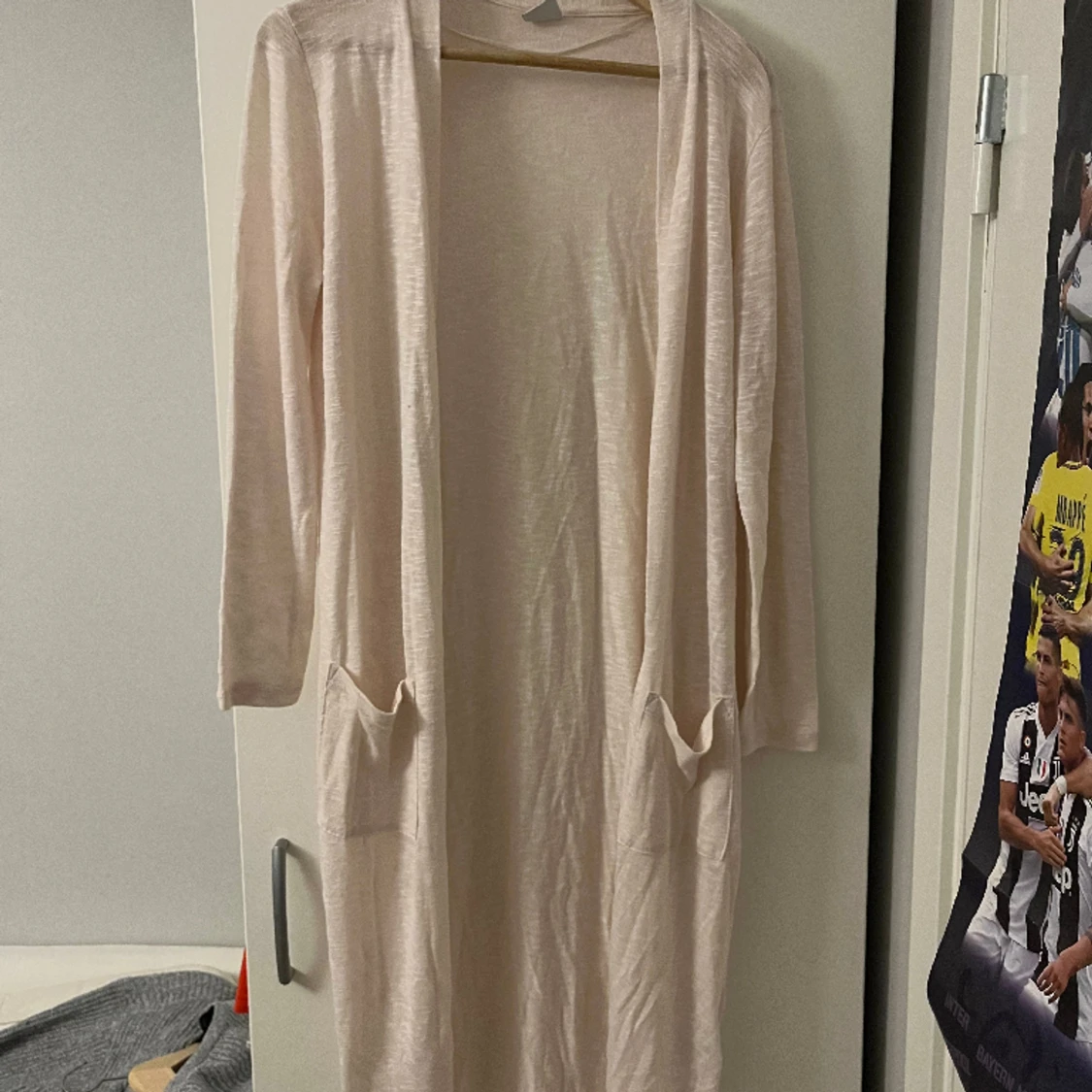 Kofta med fina detsljer