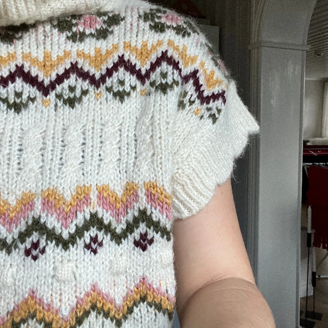 Stickad väst/polotröja - 90