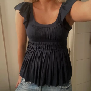 Topp med volang - Söt volangtopp!