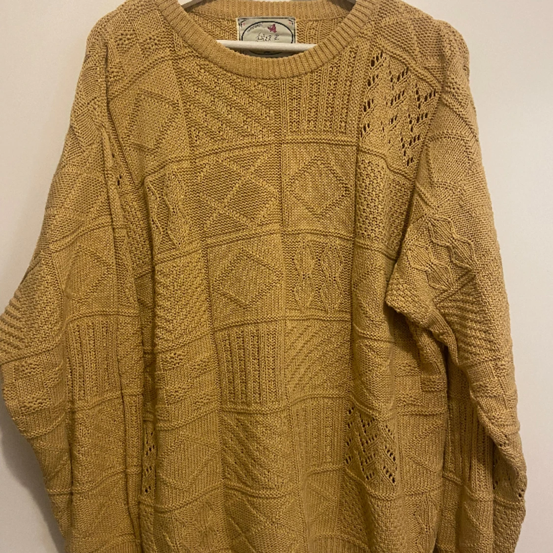 Mysig stickad tröja - 90