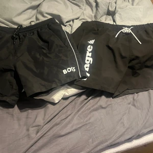 Vad Byxor  - Bad Byxor för sommaren som kommer i strl L och M.  Tyngre (Sålda) Hugo boss (Kvar) 