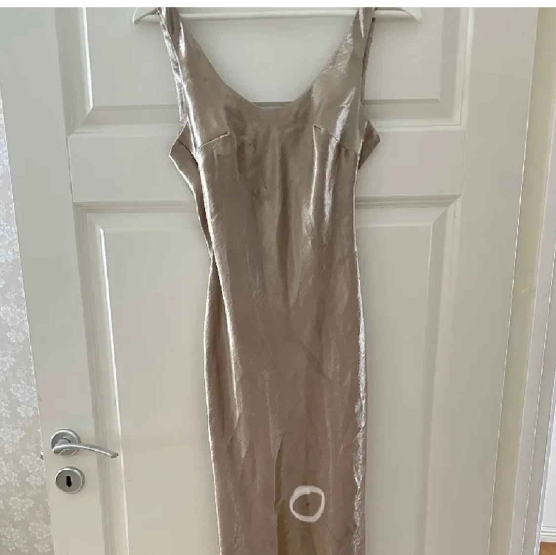 Champange färgad balklänning asos - 91