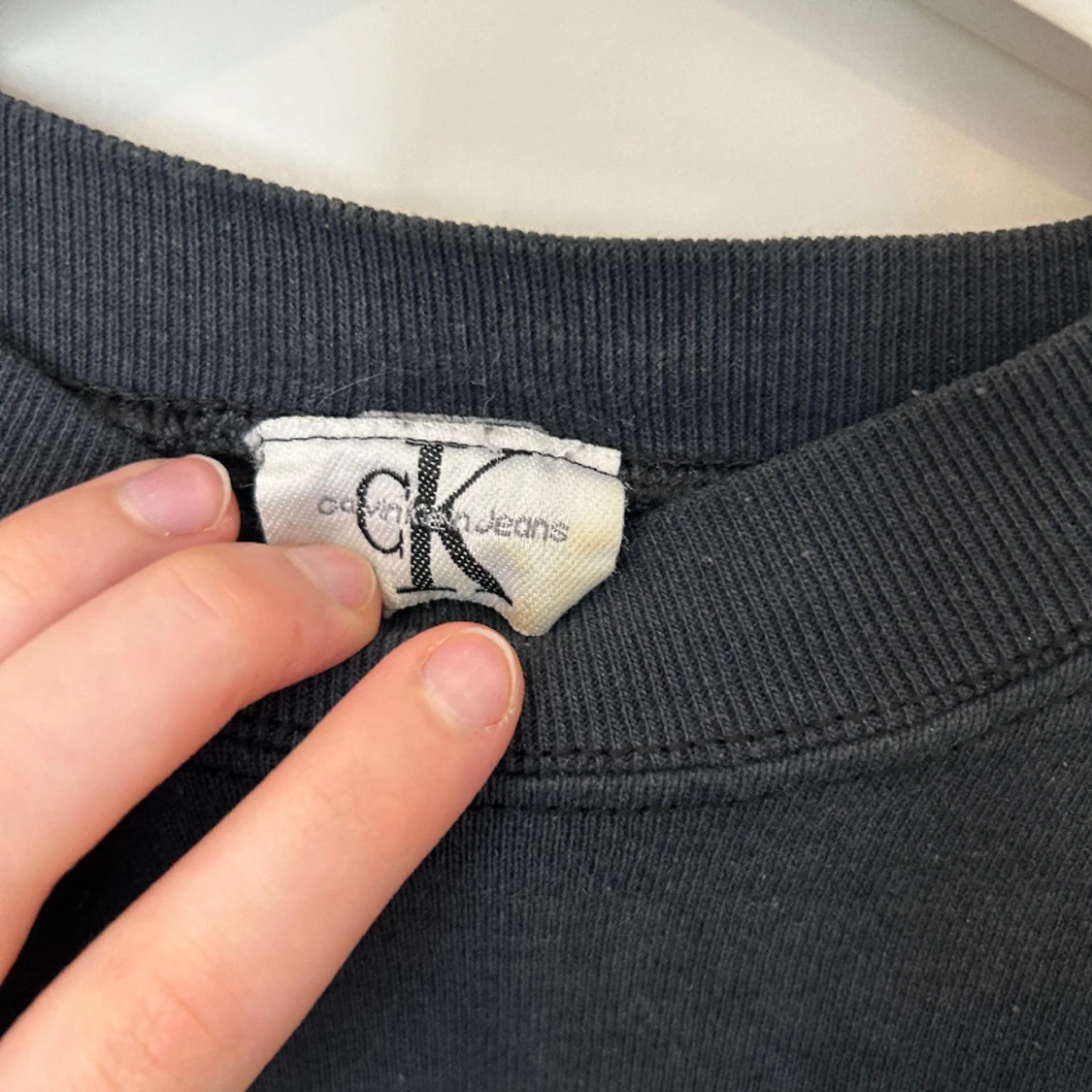 Vintage Calvin Klein tröja - 90
