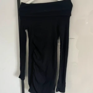 Långklänning - Svart långklänning jättefin😍💕