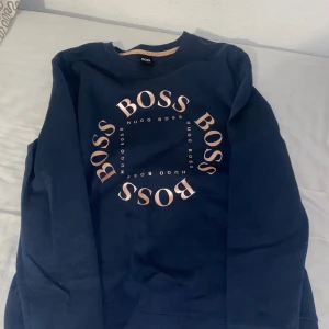 Hugo boss tröja  - Helt ny 