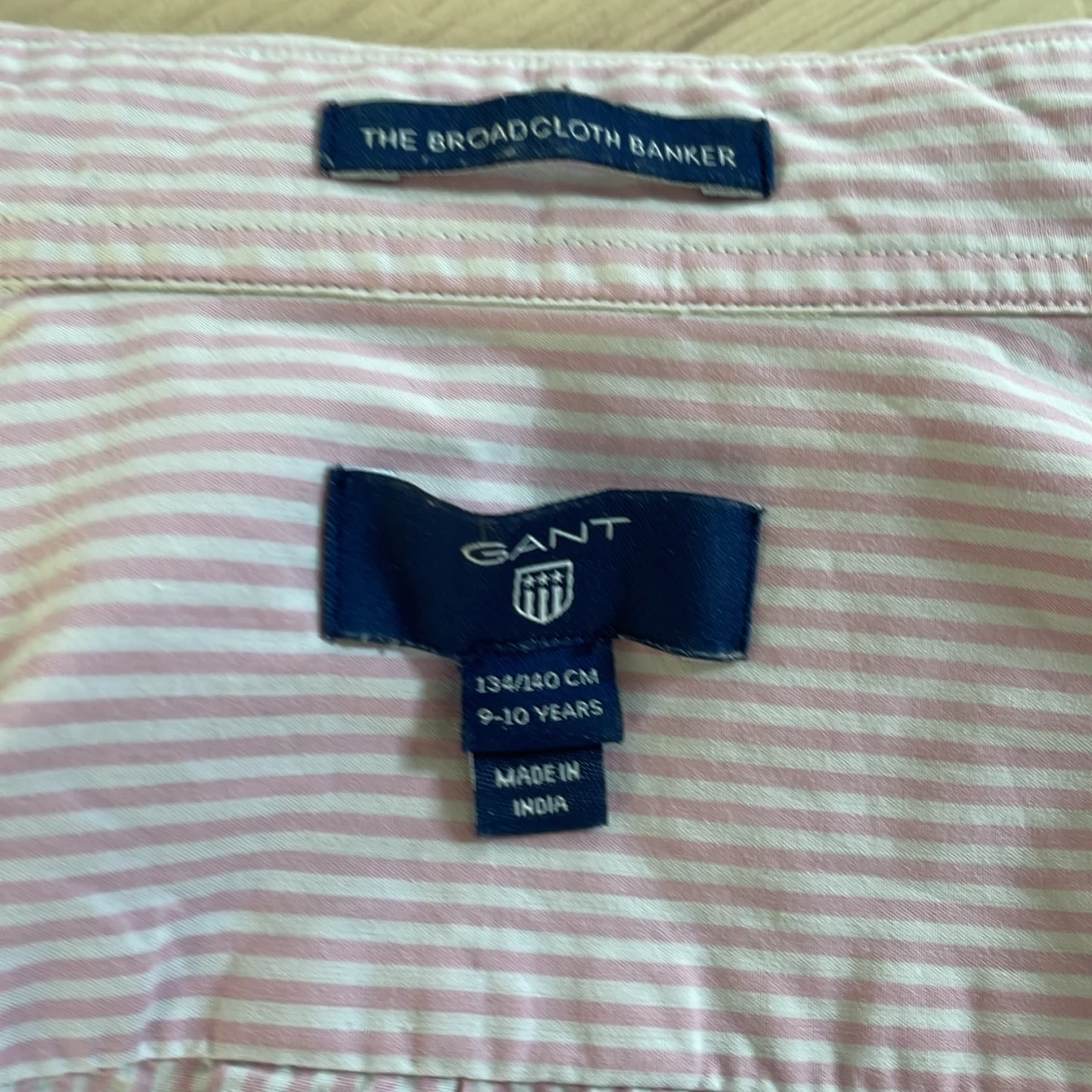 Rosa vit randig Gantskjorta  - 90