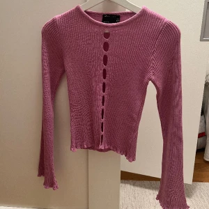 Söt topp - Söt rosa topp från Asos. Storlek 34. Aldrig använd.