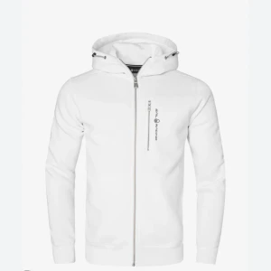 Sail racing zip-hoddie - Vit sail racing zip-hoodie.  Säljer då den inte kommer till användning. Nypris: 1500kr Säljer för 400kr