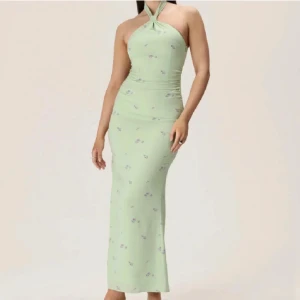 Adoore klänning - Helt ny med etiketterna kvar