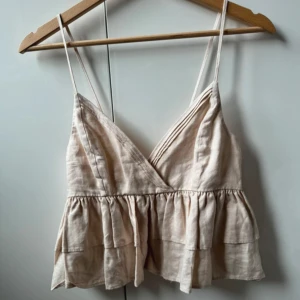 Topp - Jätte fin topp från mango i storlek xs🤍