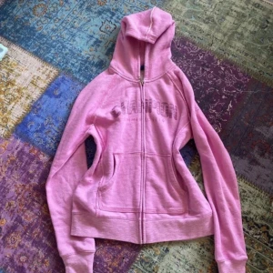 champions kofta - Champions kofta i bra skick, i storlek XL barn men som xxs