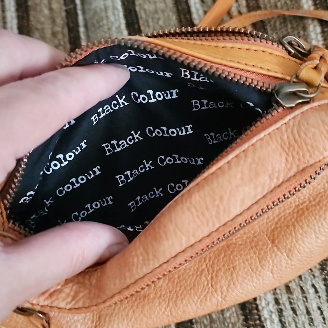 Skin crossbody  - 91