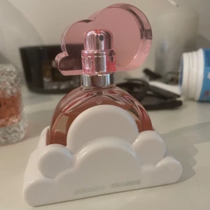 Arians pink cloud - 30 ml, köpt på sephora  