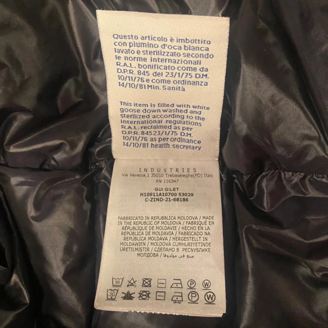 Moncler Gui Down Vest - 93