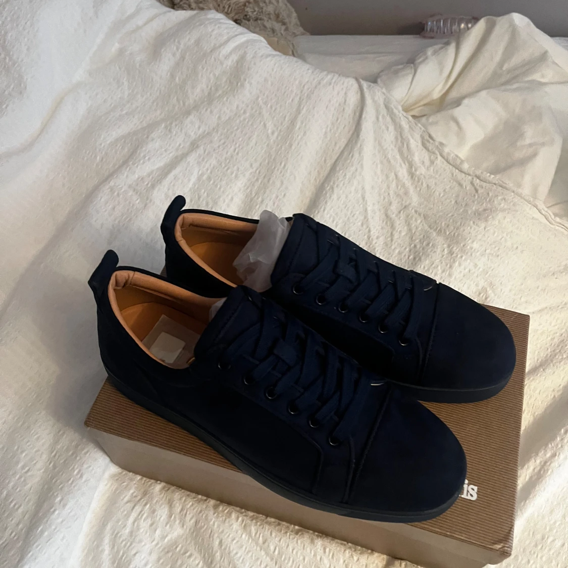 Mörkblåa Louboutins utan Spikar - 91