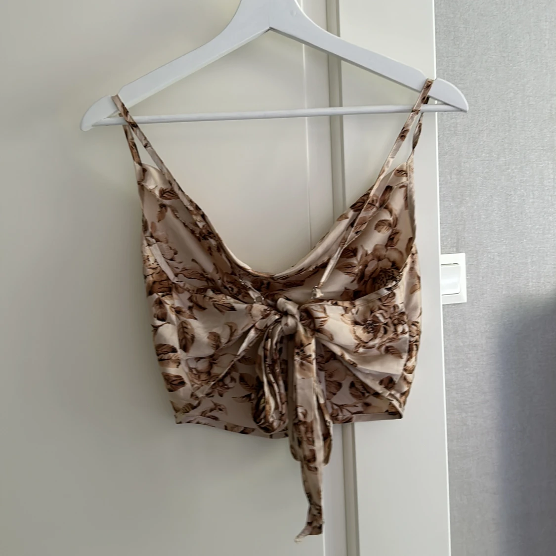 Blommig silkes topp! - 92